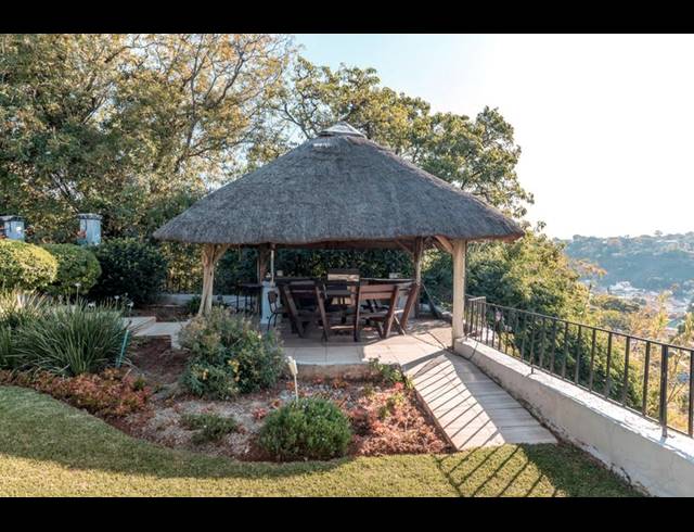 4 BEDROOM HOUSE FOR SALE IN KENSINGTON